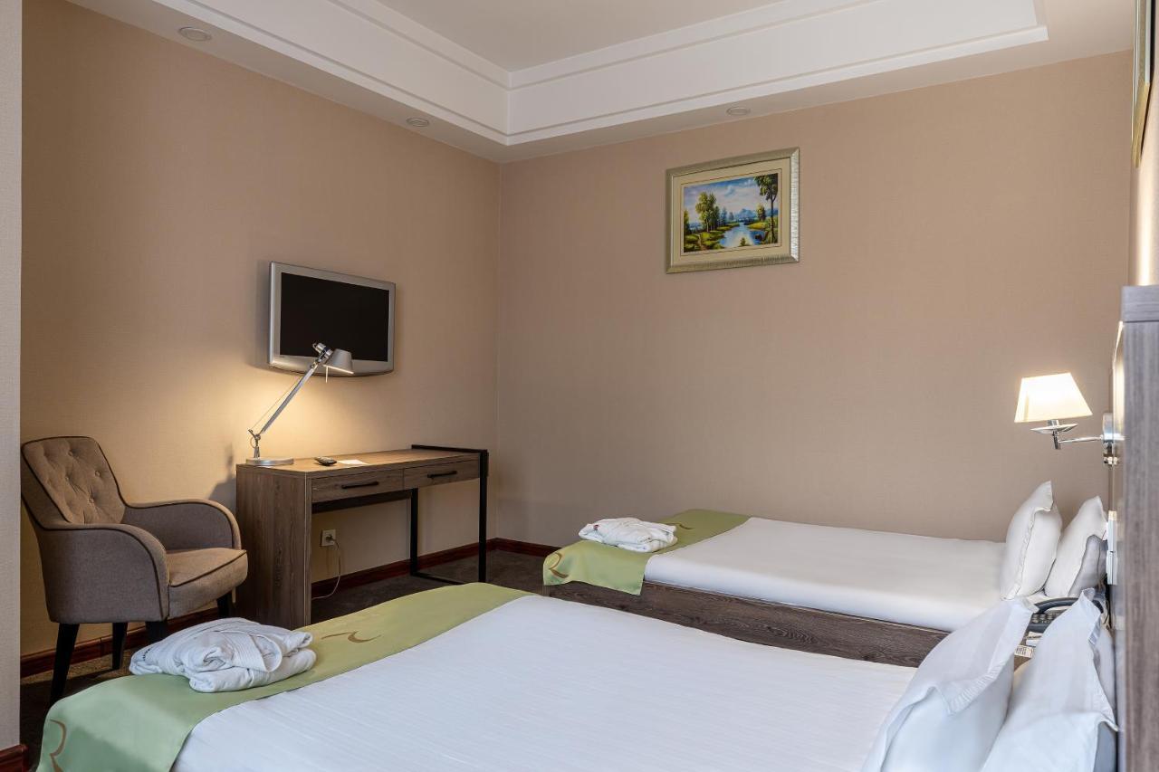 Renion Residence Hotel Almaty Exterior photo