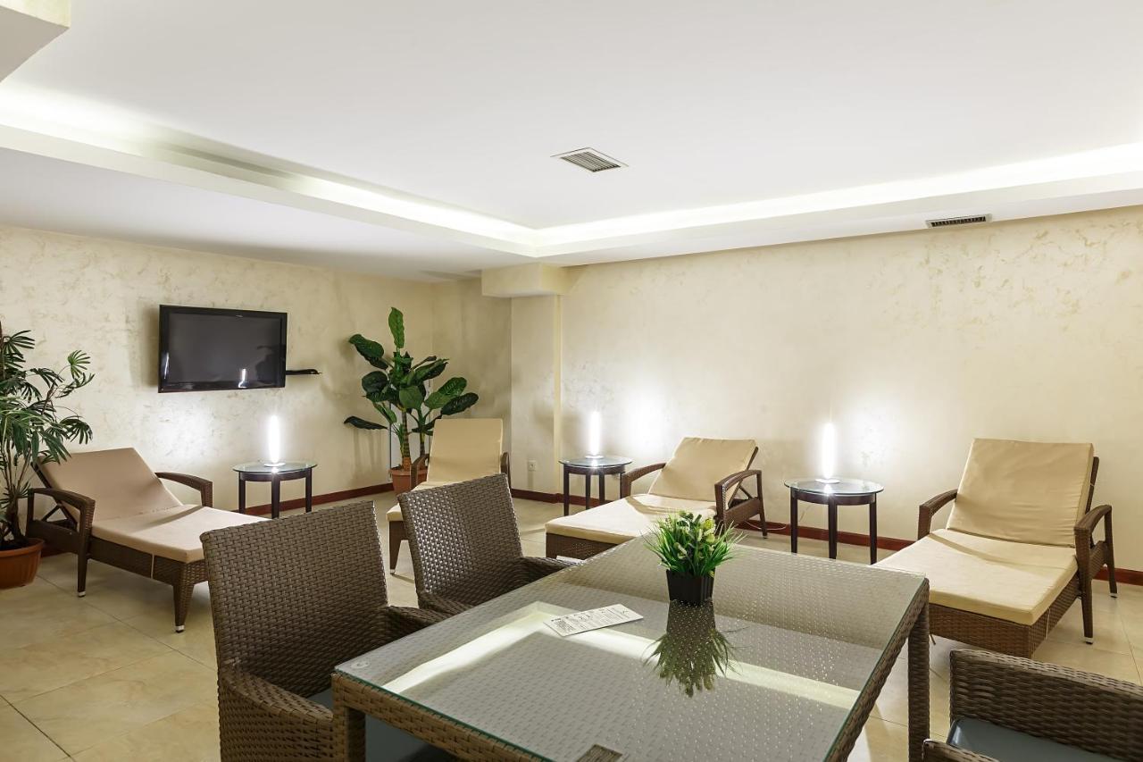 Renion Residence Hotel Almaty Exterior photo
