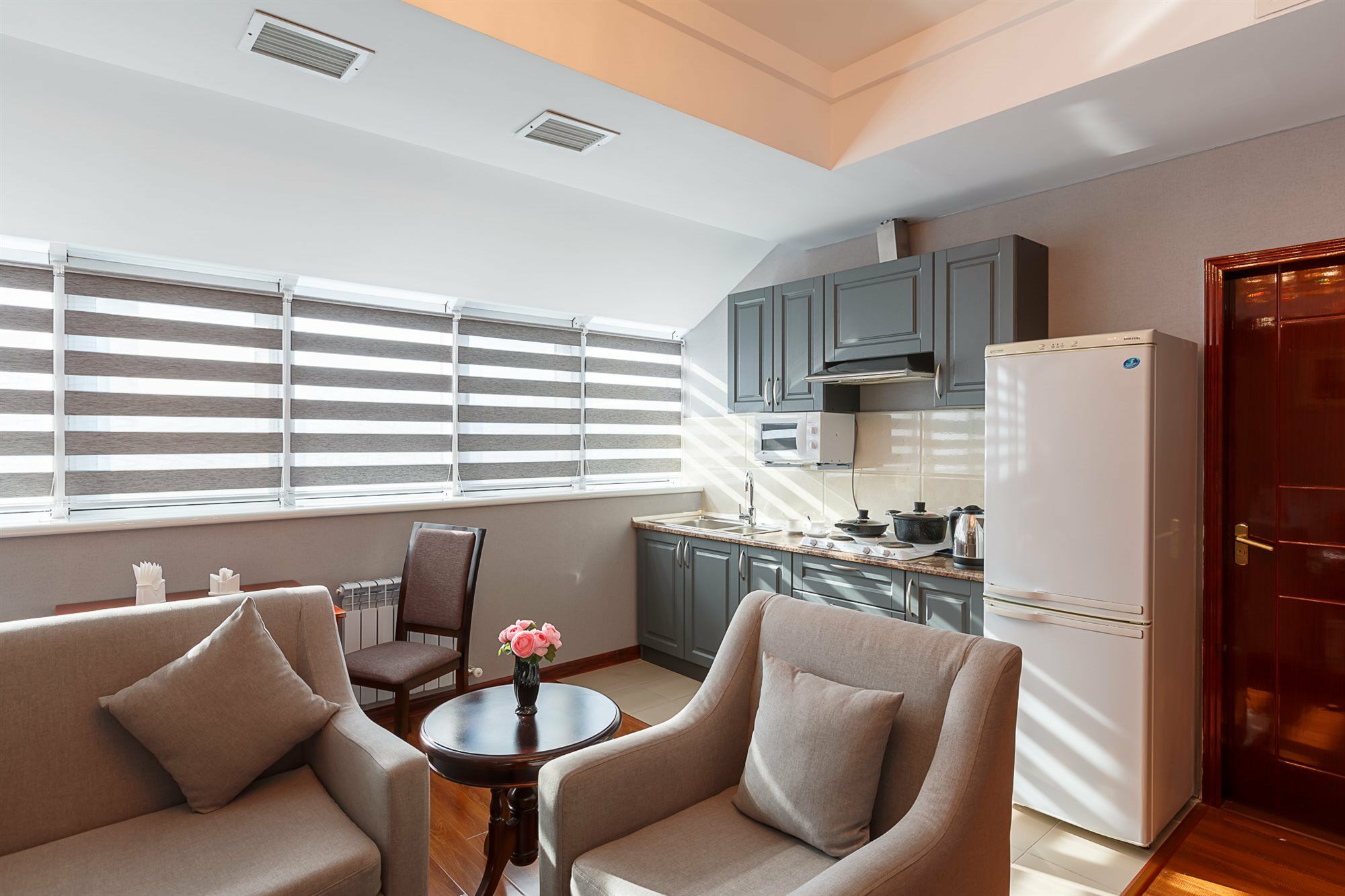 Renion Residence Hotel Almaty Exterior photo
